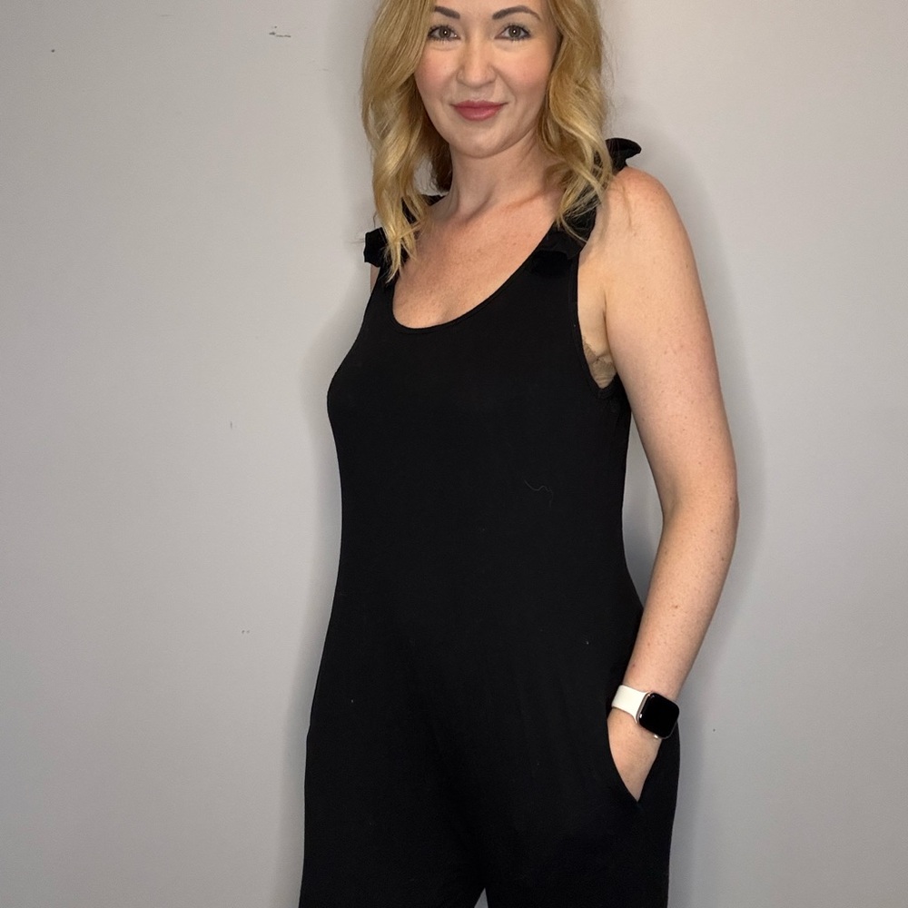 Smash+Tess Sweetheart Ruffle Romper - Picture 2 of 3